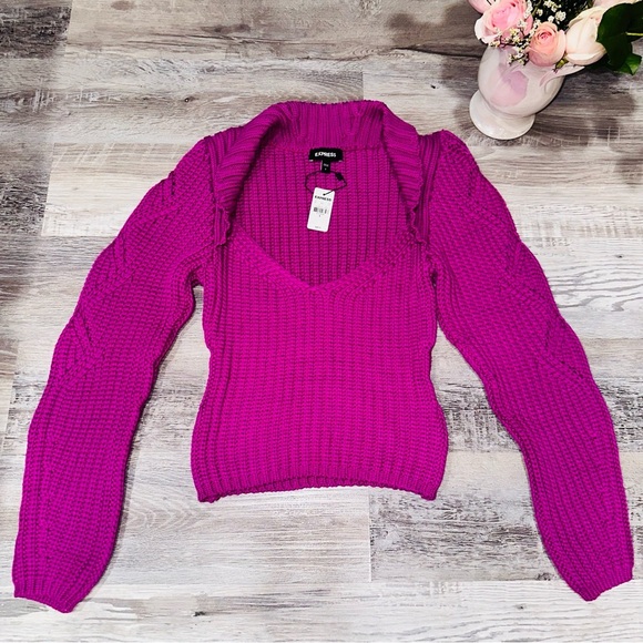 Chunky knit magenta scoop neck sweater - Picture 3 of 14